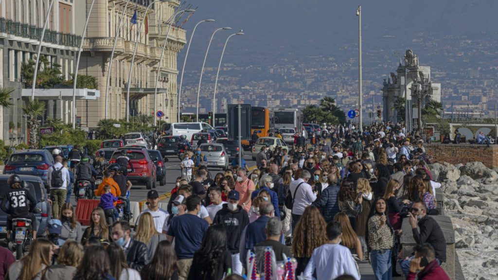 protesta lungomare di napoli